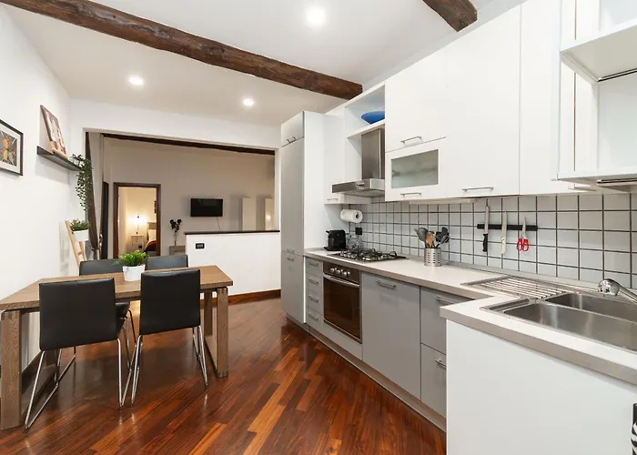 Centro Citta - Acquario Di جنوة